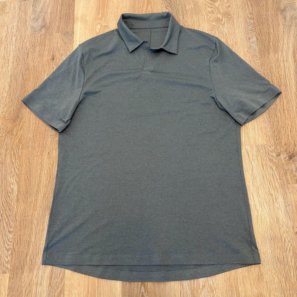 Lululemon Capacity Polo Buttonless Large Gray Athletic Performance Stretch Golf